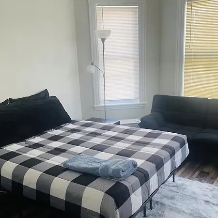 Lovely Stay Close To The Redline And Boston Downtown